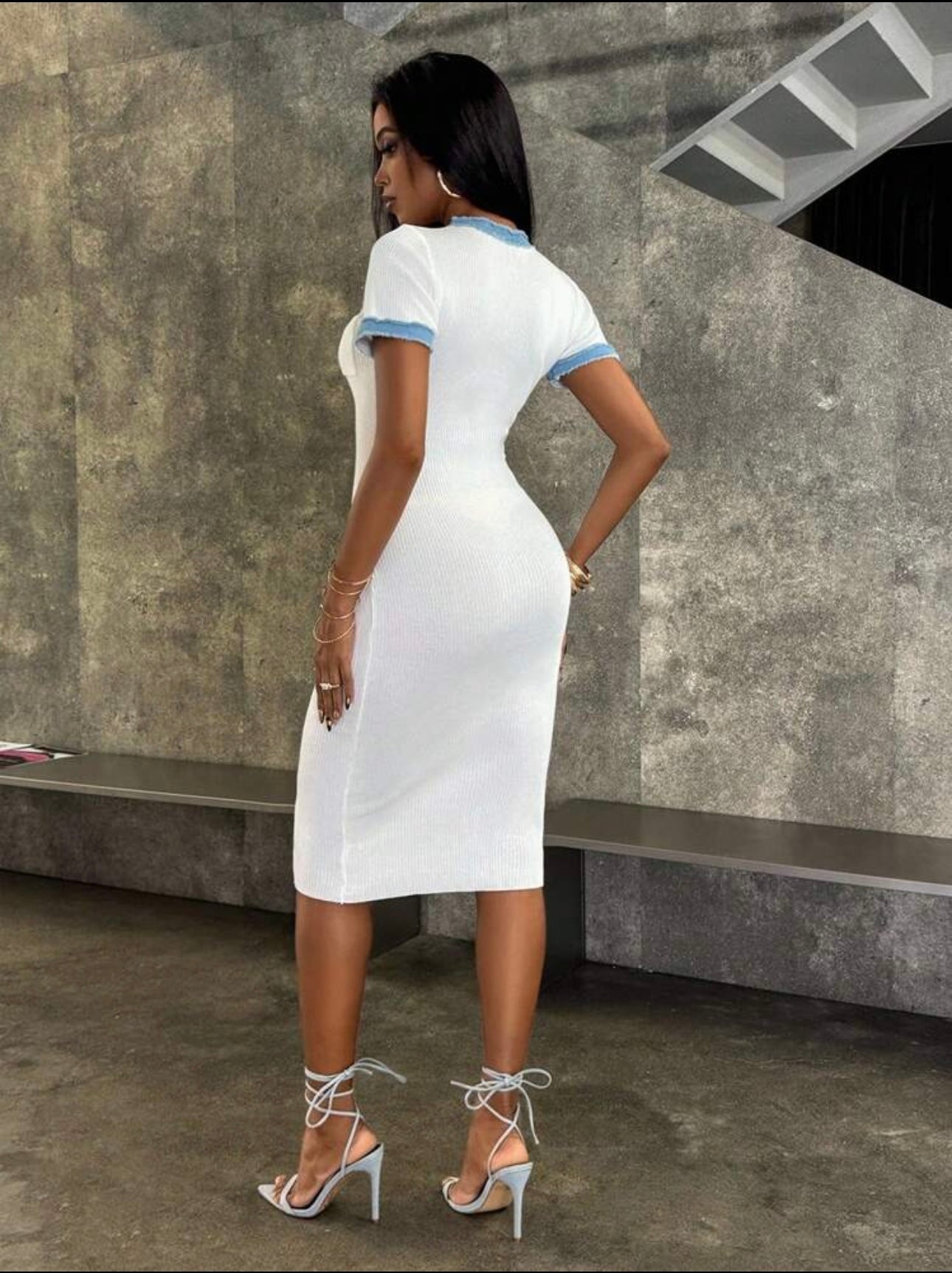 Rippenstrickkleid