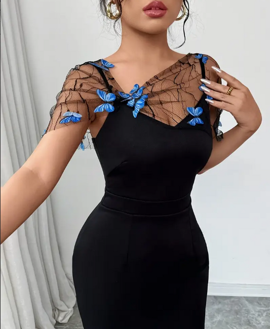 Abendkleid mit blaue Details