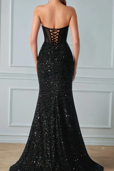 Elegantes Pailletten-V-Ausschnitt Röhrenkleid mit Strassdetails, hoher Taille und Oberschenkelhocher Schlitz & Rückenfreies Schnürdesign