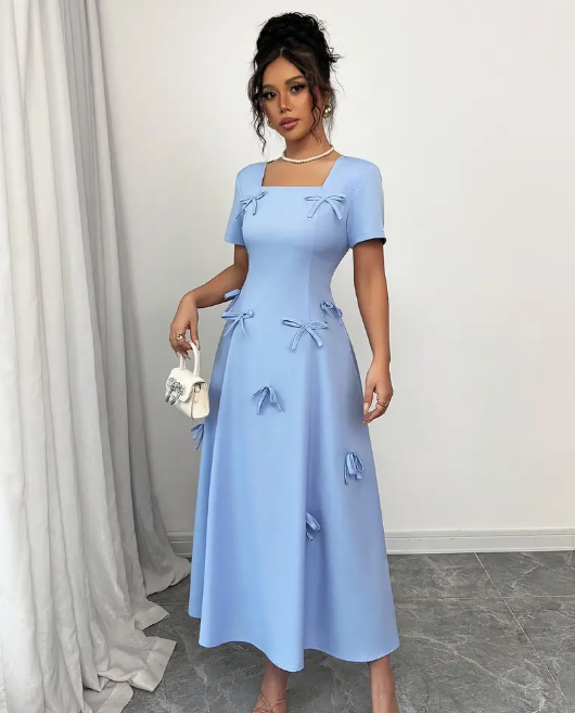 blaues Kleid