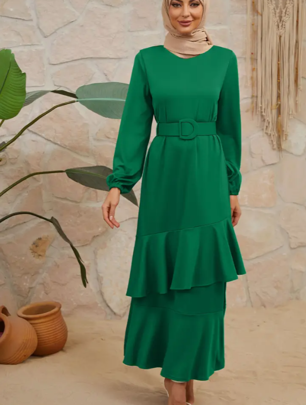 Elegante einfarbige Polyester-Abaya für Frauen - Langärmel, asymmetrischer Saum, Lanterneärmel, Regular-Fit, gewebte Stoff, All-Season mit Gürteldetail