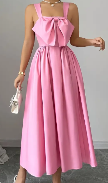 Elegantes, leichtlila A-Linien-Midi-Kleid mit Schmetterlings-Busch-Detail