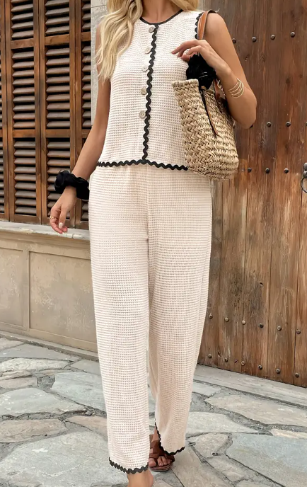Zweiteiler beige schwarz
