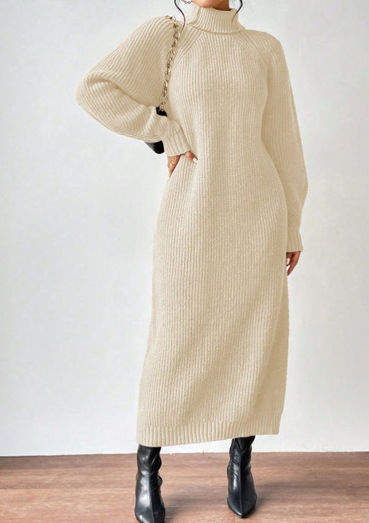 Lässiges Sweatkleid mit Raglanärmeln und halbem Rollkragen