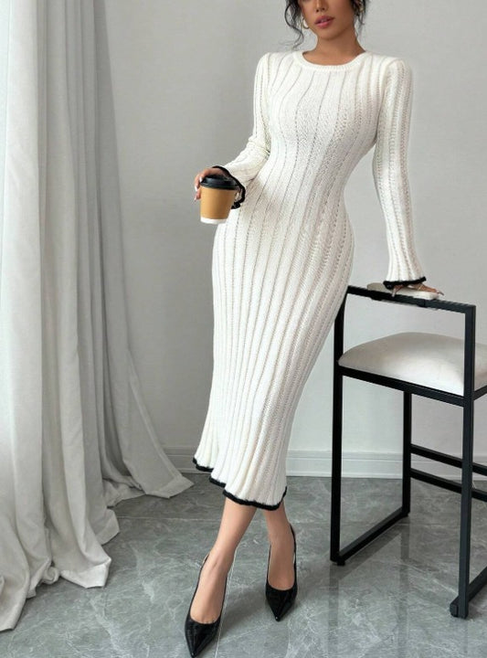 Strickkleid schwarz-weiß